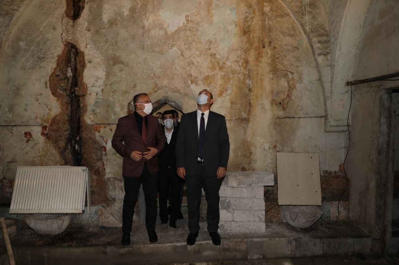 vali kaldırım 2928444 (2)