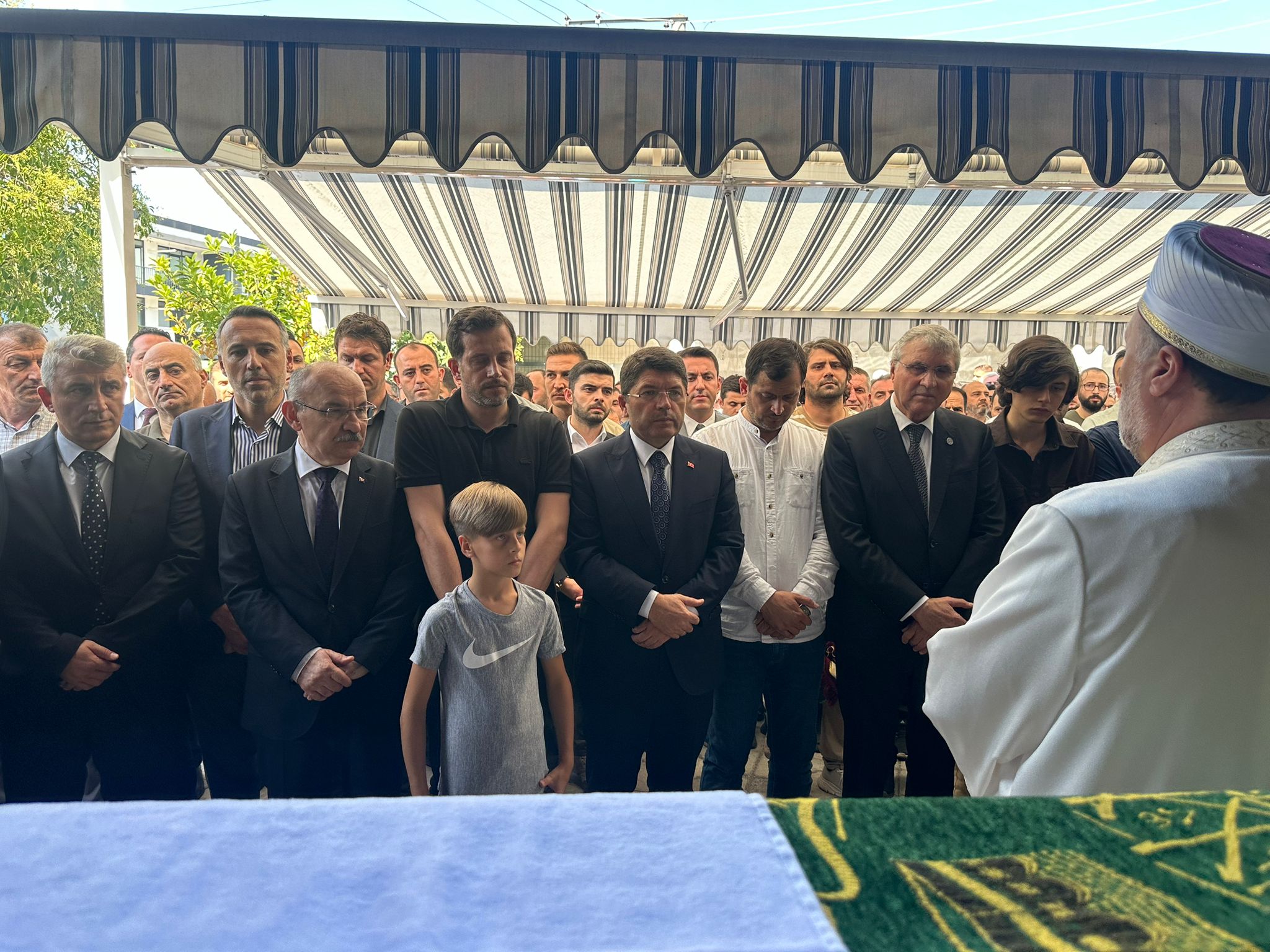 282c87fc-2b6f-4b72-8c33-6cb548175f3a