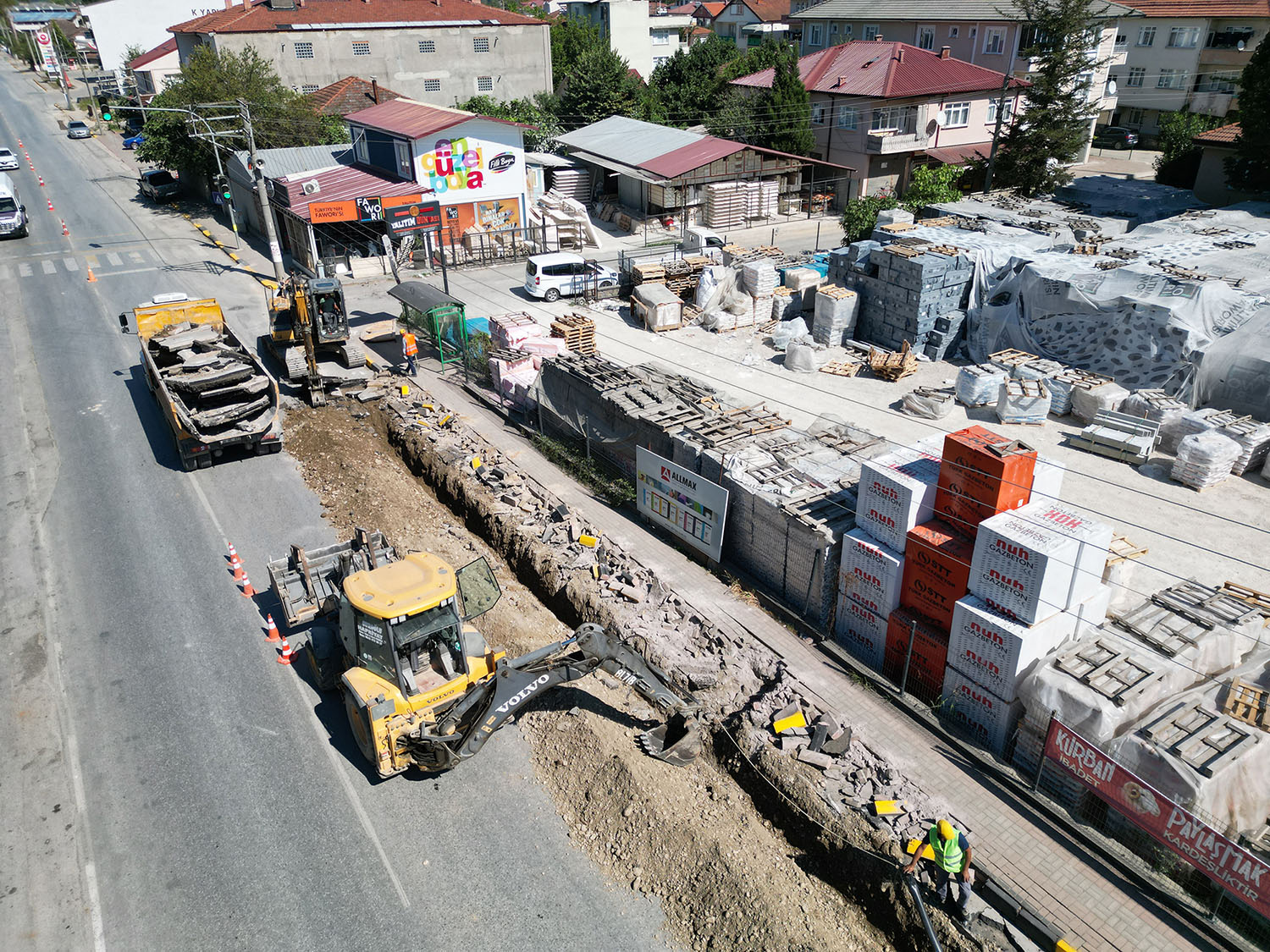 Başkan Yüce çalışmaları yerinde inceledi