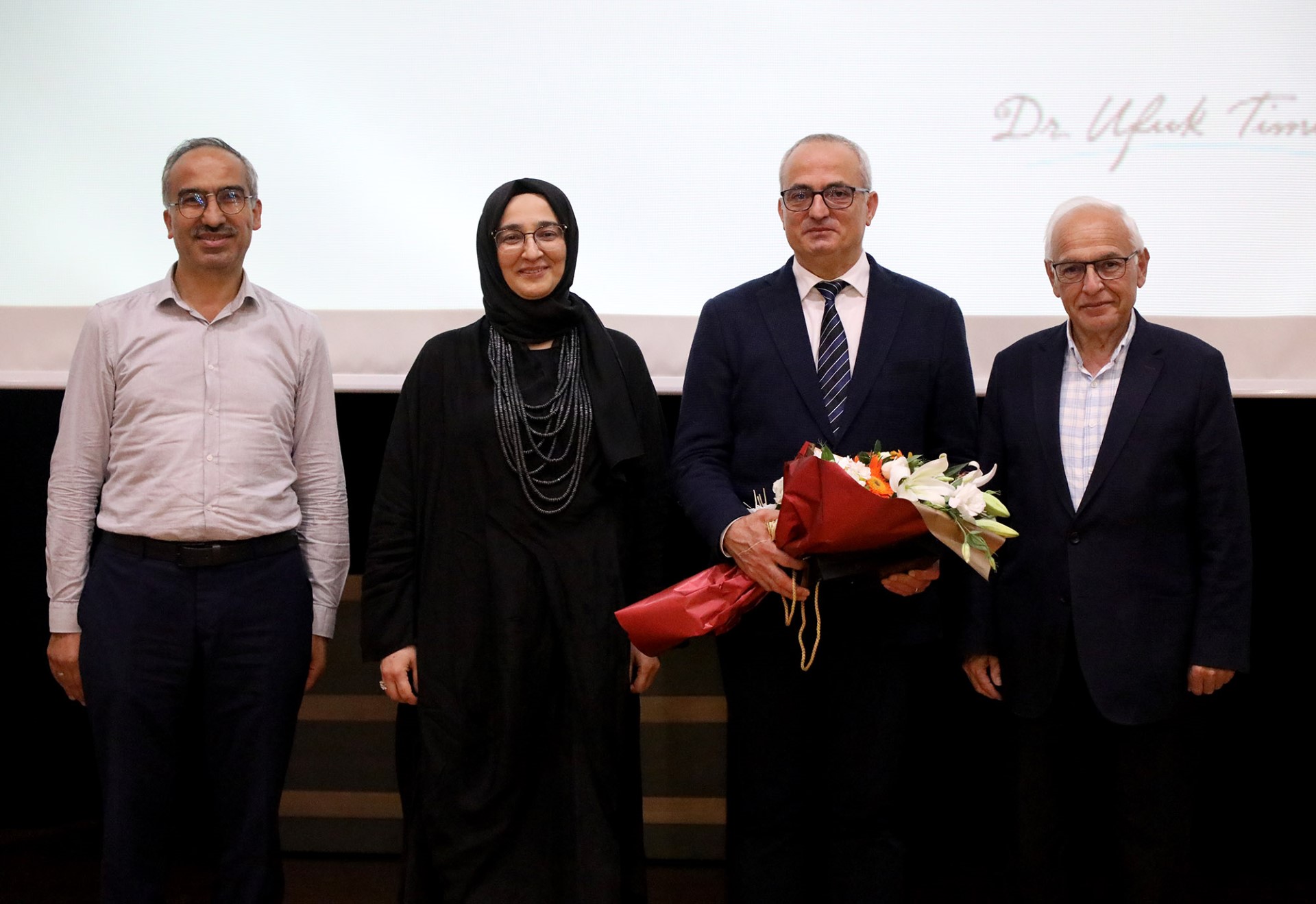 Dr. Timuçin’den özel bireylerin ailelerine ‘3 aşamalı’ önemli tavsiye3