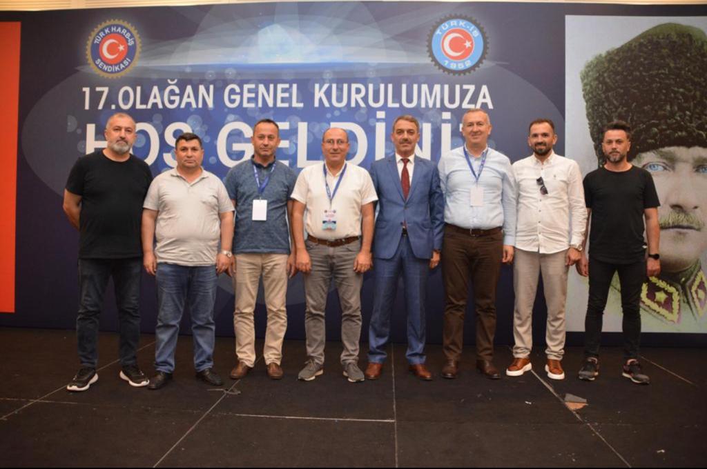 thumbnail_Sakaryalı Genel Merkez Genel Sekreteri ve Sakarya Şubesi Yönetimi ve  üyeleri