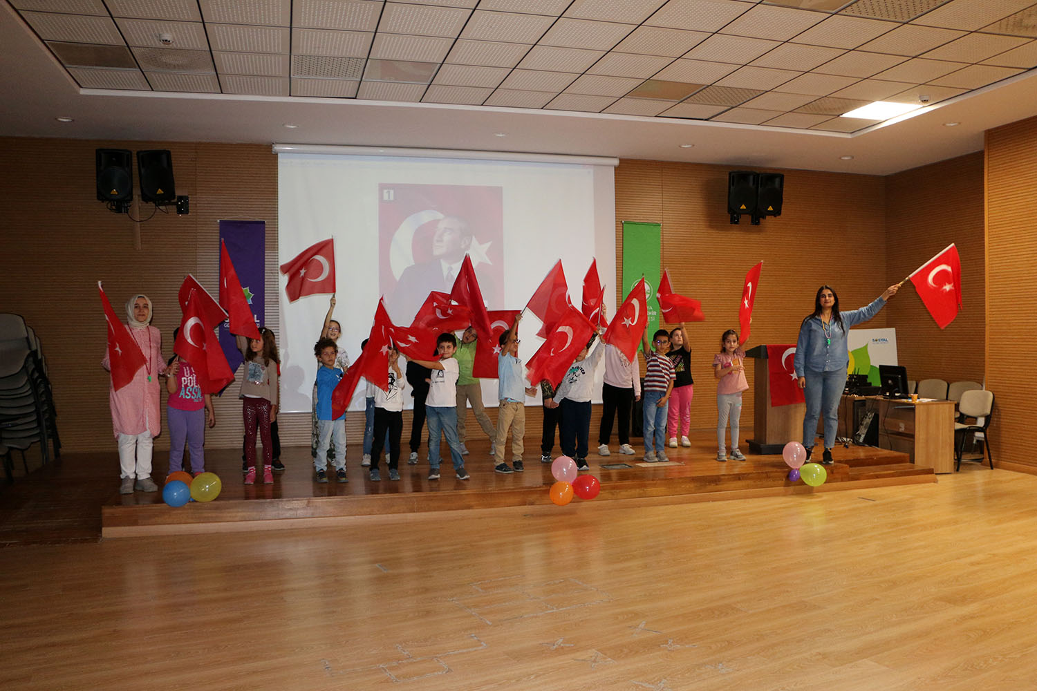 Adapazarı SGM’de 29 Ekim coşkuyla kutlandı4