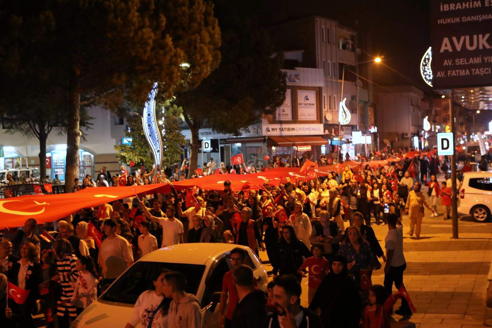 Arifiye’de 100. Yıl Fener Alayı Düzenlendi.6