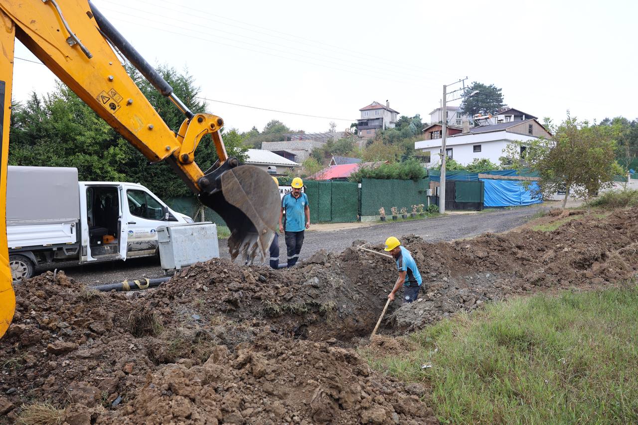 Büyükşehir 4 bin metrelik yeni hat ile Göl Mahallesi’ne kesintisiz içme suyu taşıyacak4
