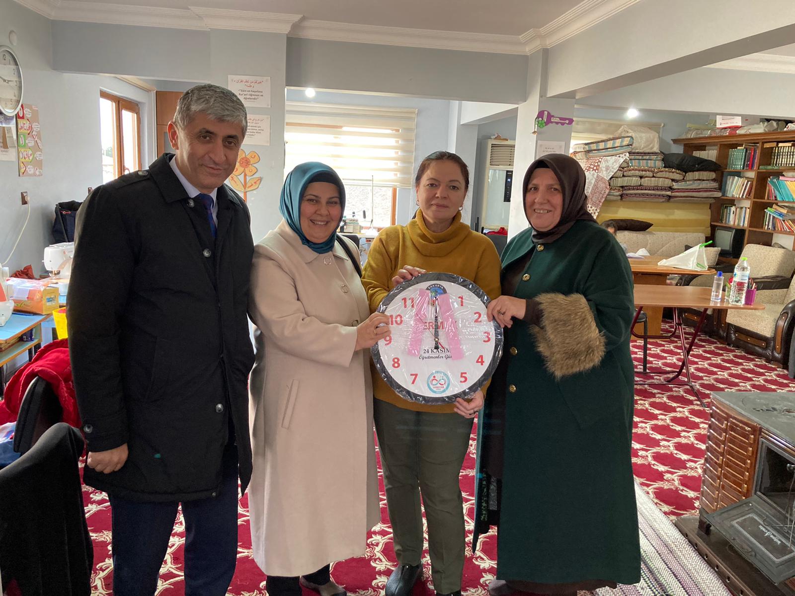 Her Kursta Ayrı Bir Meziyet Var
