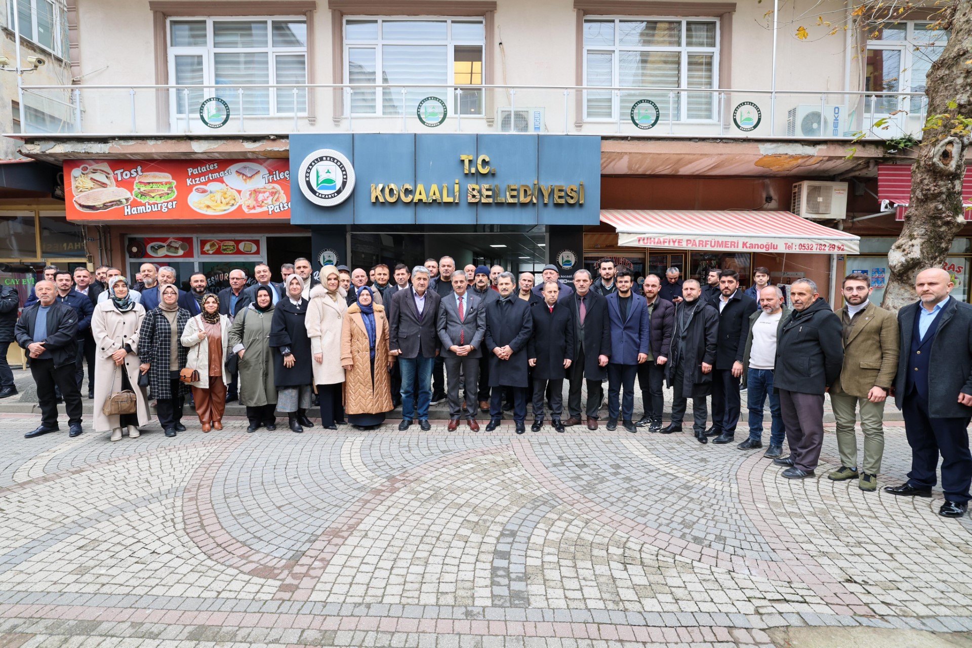 Başkan Adayı Alemdar’a Kocaali’de Coşkulu Karşılama8