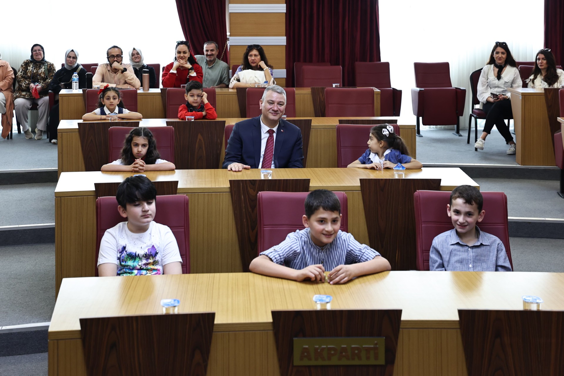 Serdivan Belediyesi Meclisi'nde Söz Hakkı Çocukların6