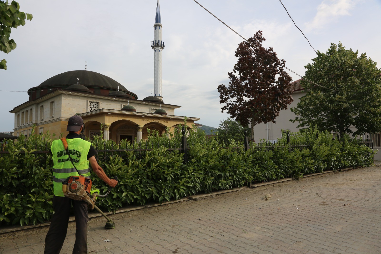 Serdivan’da Yaz Temizliği Devam Ediyor