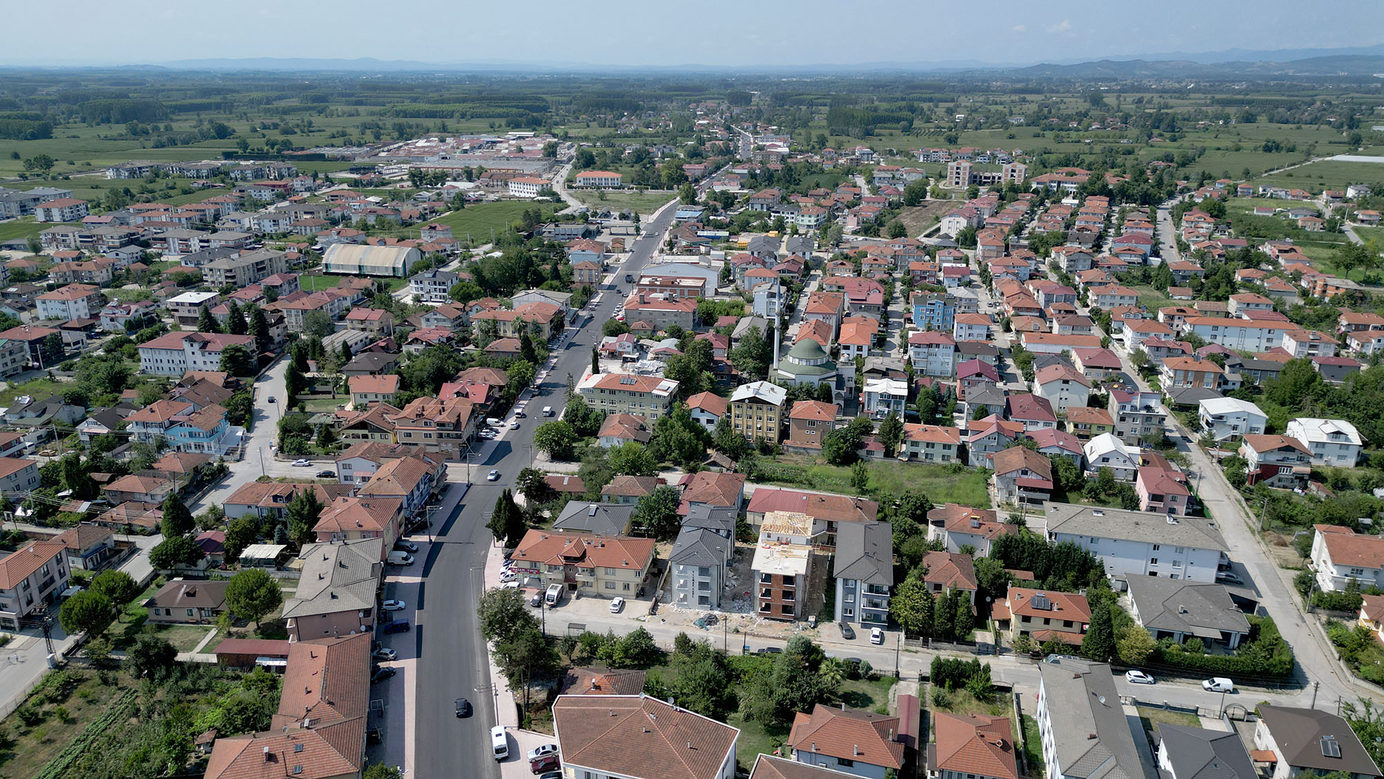 Akyazı’da 9 Kilometrelik Arter Yepyeni Yüzüyle Hizmette Büyükşehir Çalışmaları Tamamladı