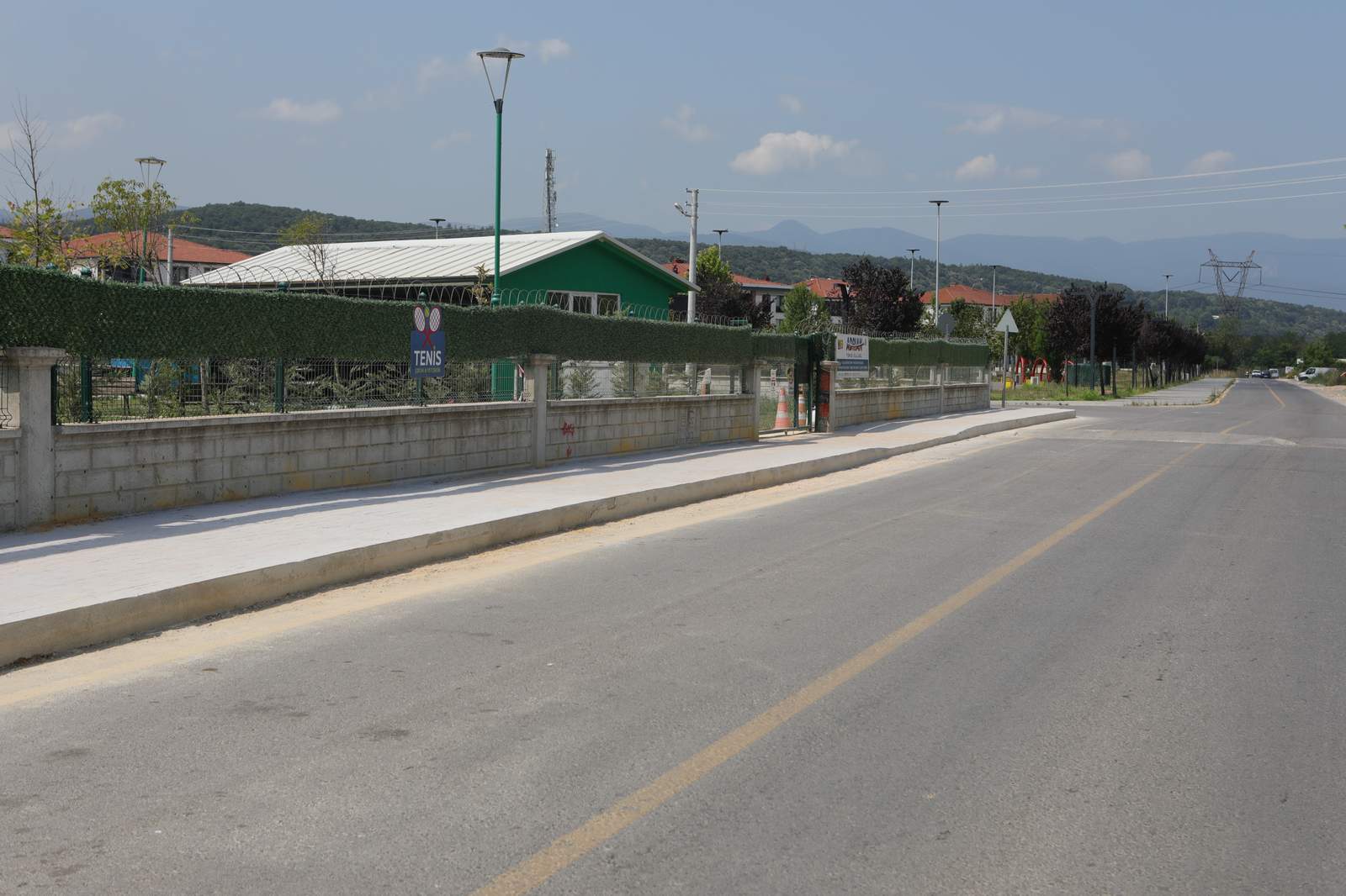 Arifbey Mahallesi Siteler Caddesi Yaya Kaldırım Çalışmaları... 2