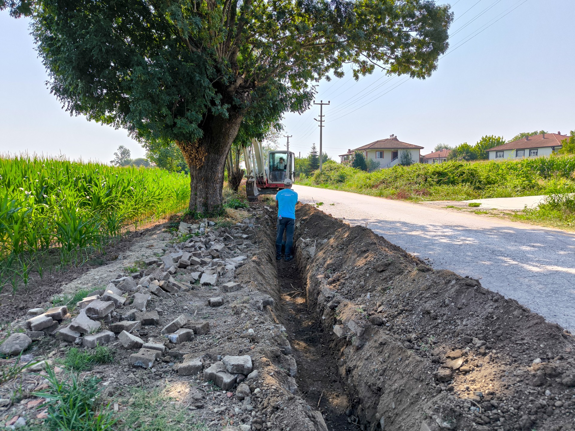 Erenler’de 2 Mahalle Daha Altyapı Hizmetleriyle Buluşuyor