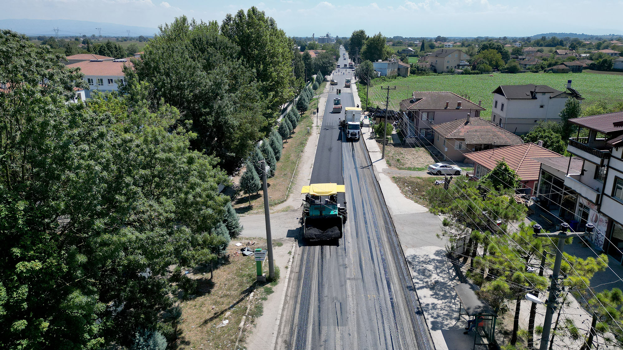 Büyükşehir’den Eski Ankara Yolu’nun Çehresini Değiştiren Mesai