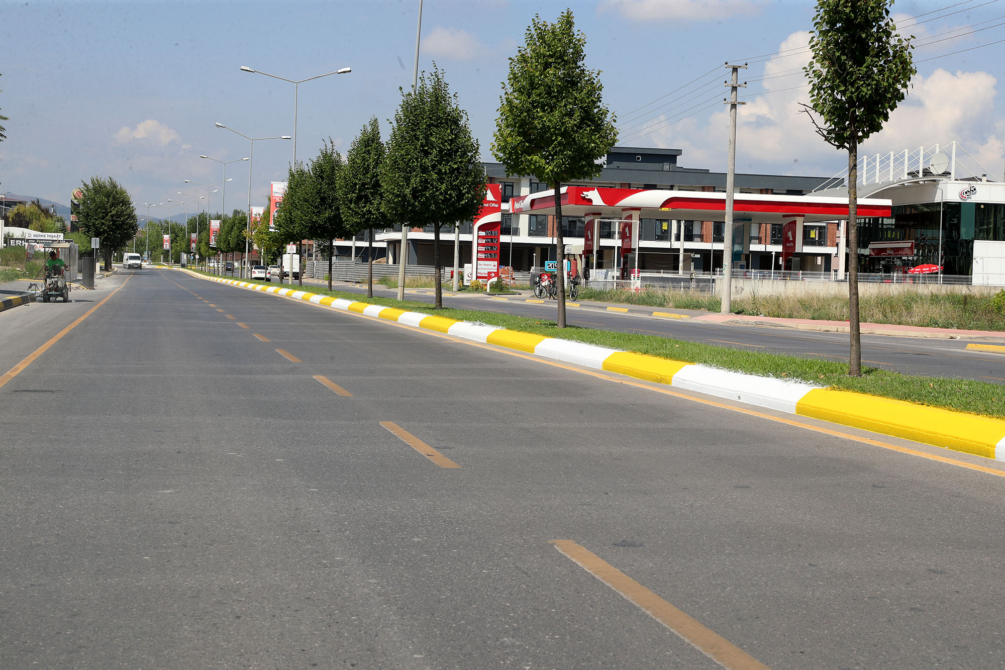 Büyükşehir’den Şehrin Merkezindeki Iki Noktaya Renkli Dokunuş