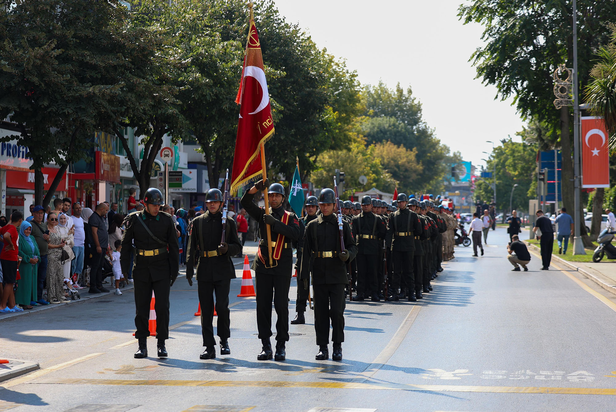 Yusuf Alemdar Sakaryalıların Bayram Coşkusuna Ortak Oldu2