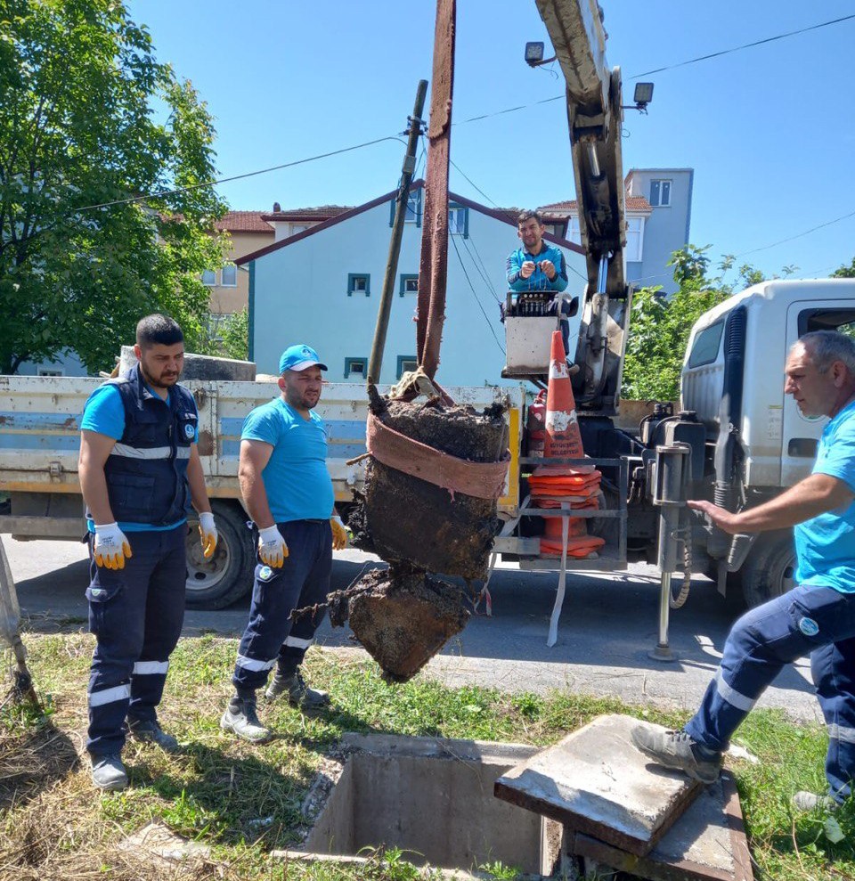 Saski̇’den Kanalizasyon Ve Yağmursuyu Hatlarında Temizlik 2