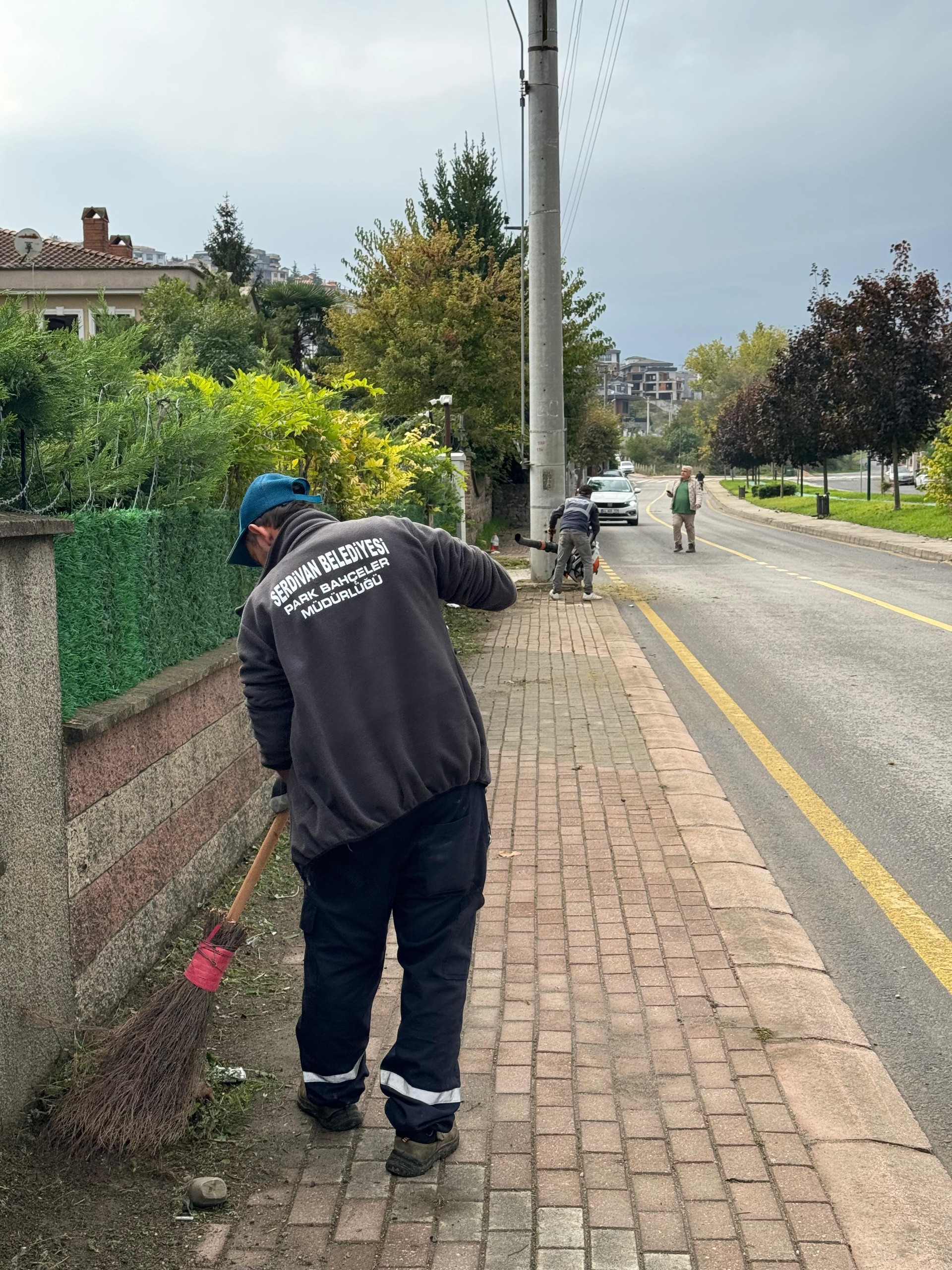 Serdivan'da Temizlik Seferberliği Devam Ediyor 3