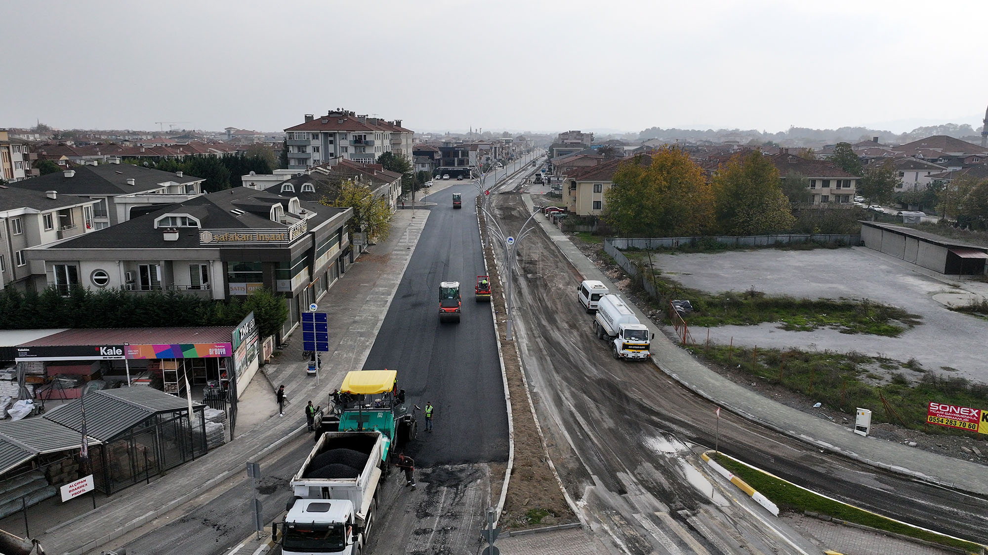 Ahmet Yesevi Caddesi Büyükşehir’in Çalışmalarıyla Modern Bir Yüz Kazanıyor 4