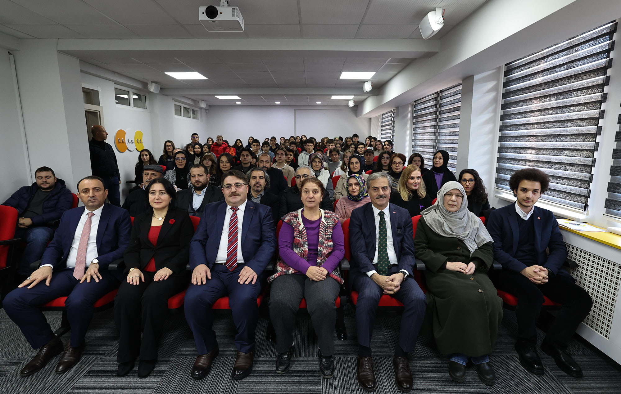 Başkan Alemdar’ın Sözünü Verdiği Konferans Salonu Kapılarını Açtı2