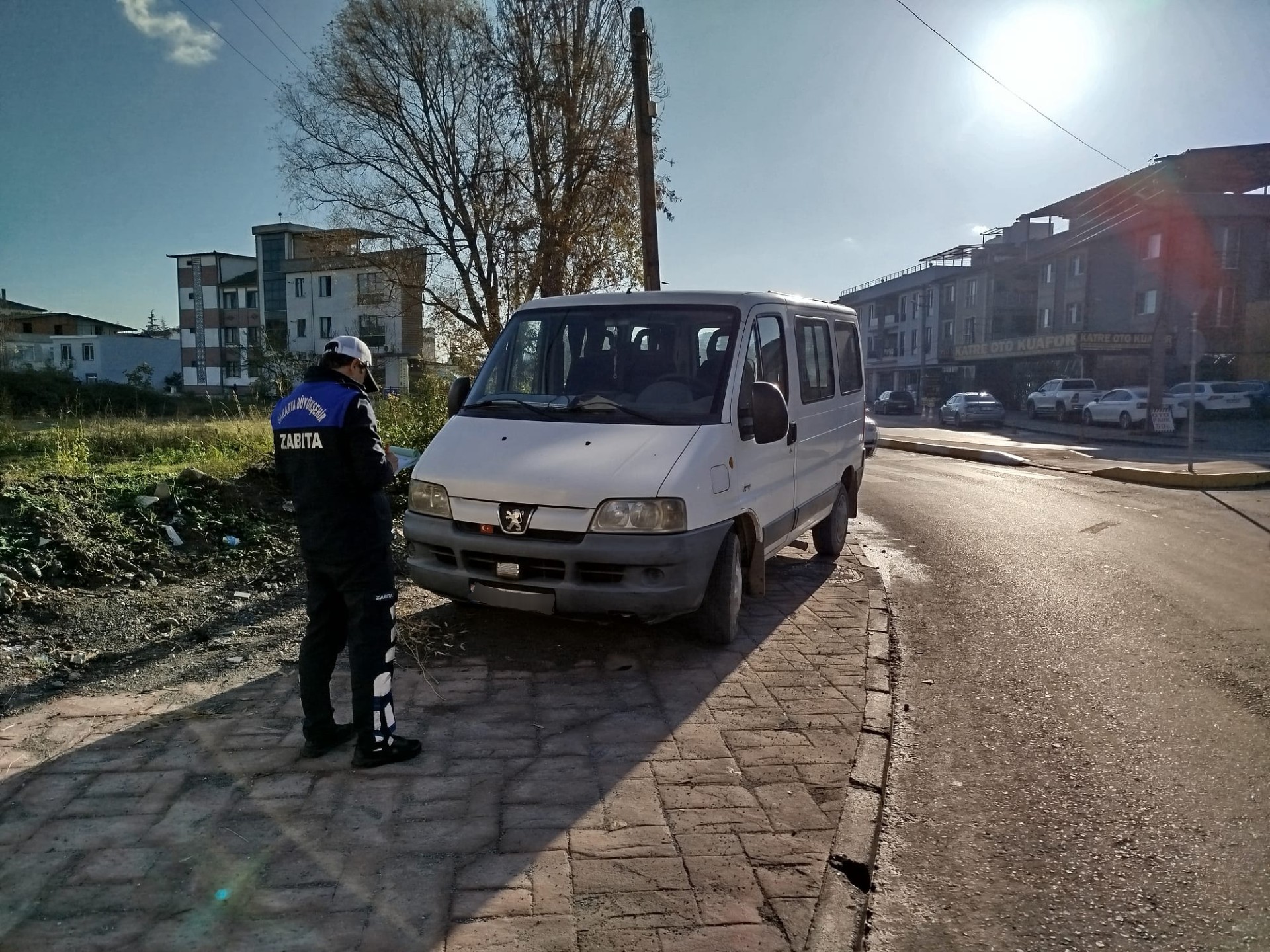 Büyükşehir Zabıtası Şehrin Huzuru Için Denetimlerini Sıklaştırdı 3