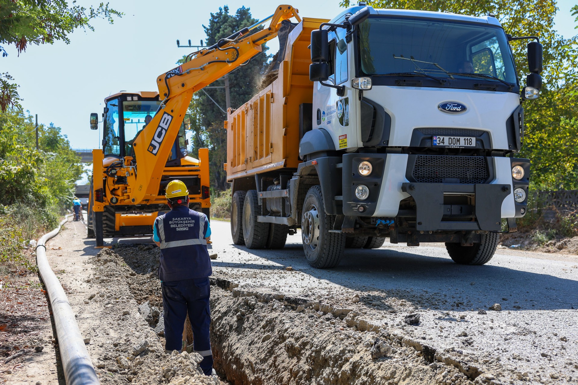 Erenler’in 4 Mahallesine 25 Milyonluk Altyapı Yatırımı 4