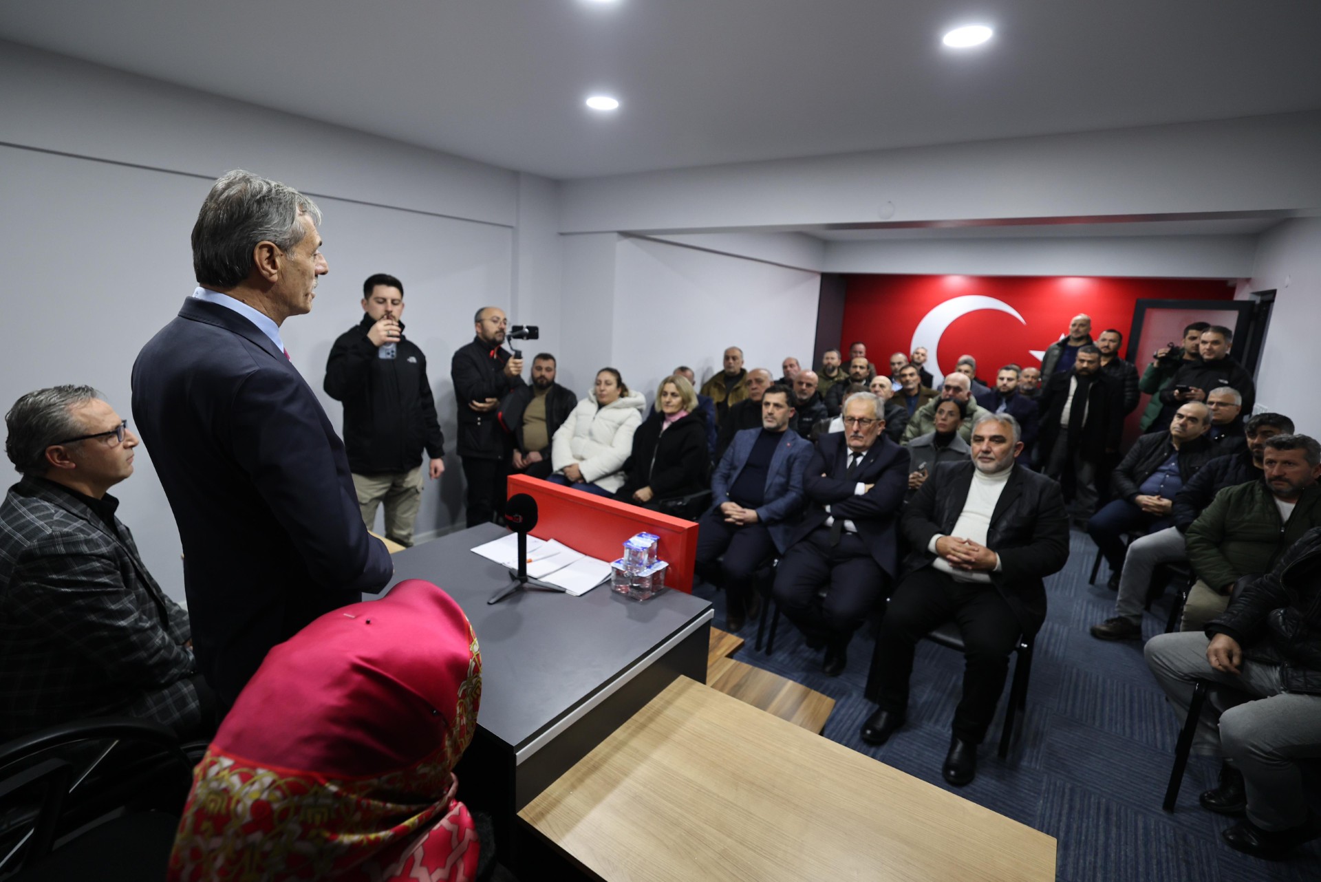 Yusuf Alemdar Akyazı Ve Hendek’i Adım Adım Gezdi “Verdiğimiz Her Sözün Arkasındayız” 2