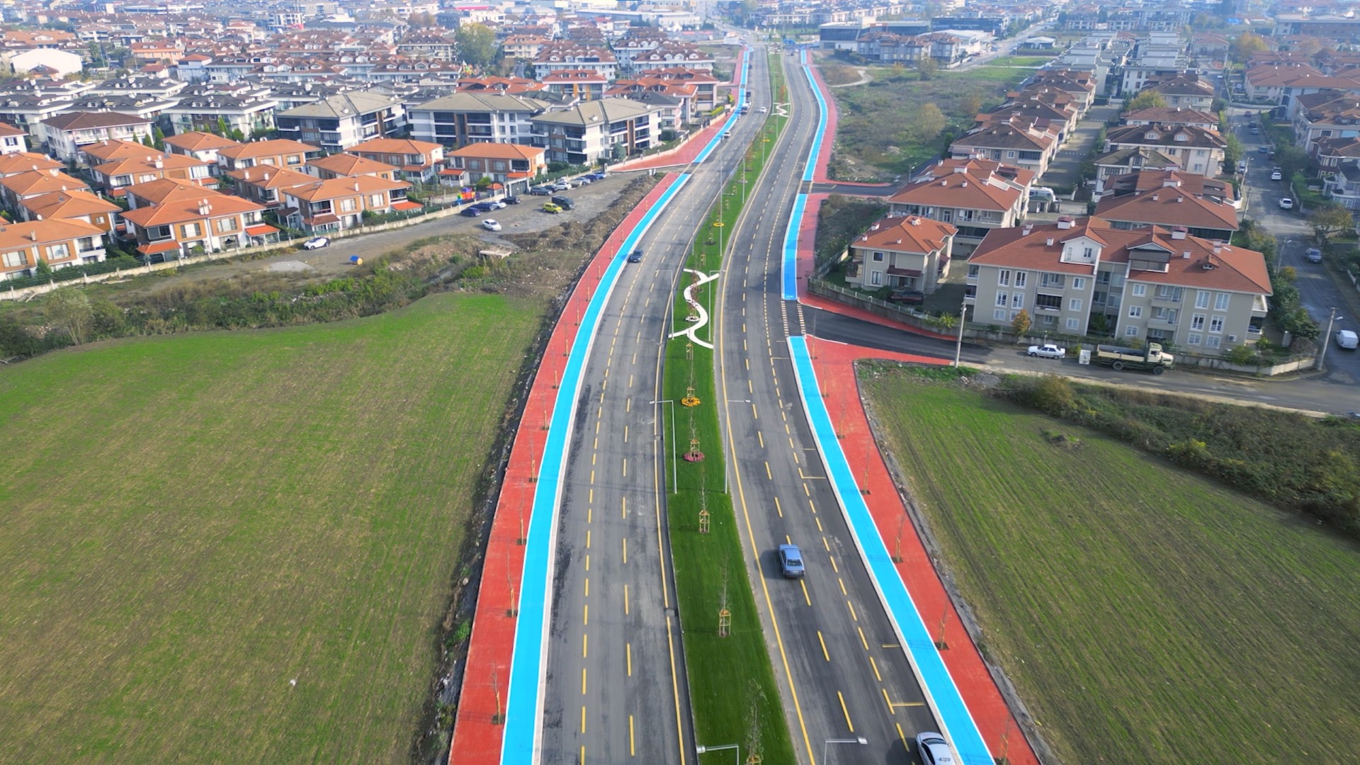 Şehrin Yeni Duble Yolu 1. Cadde Işıl Işıl Oldu 3