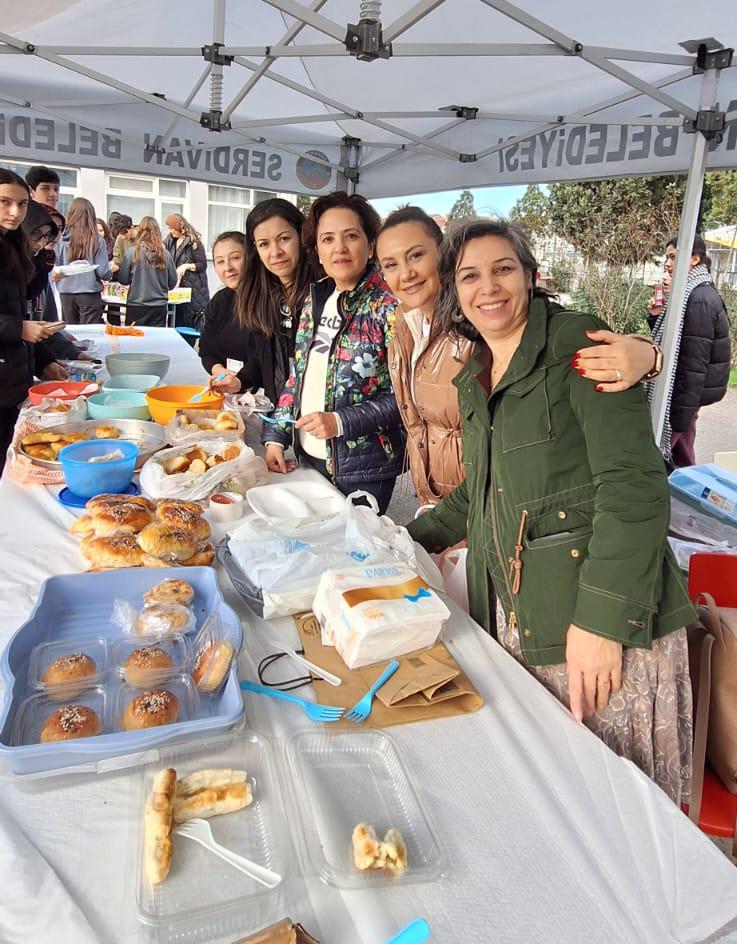 Sakarya Anadolu Lisesi Kermes (12)