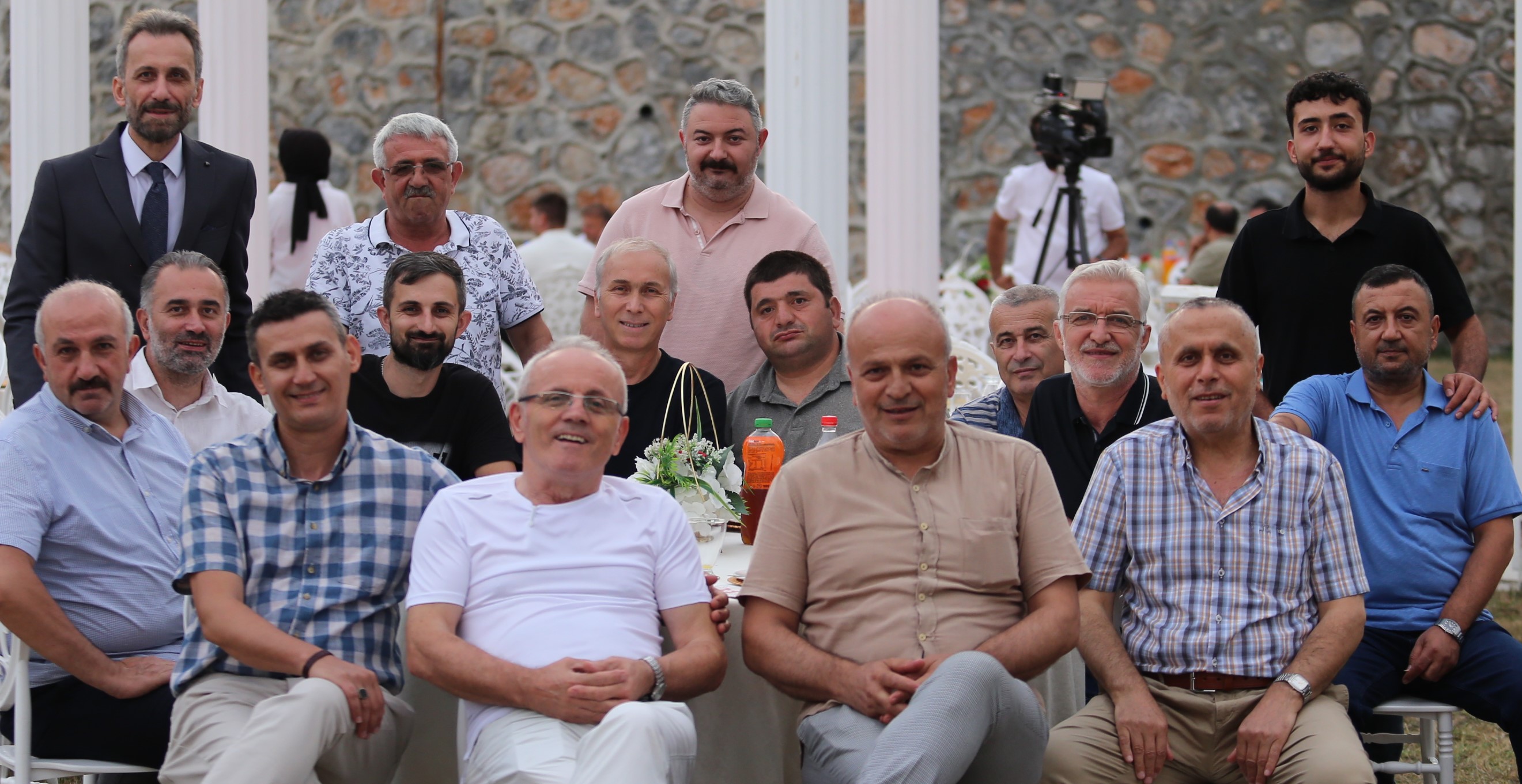 Hakan Ayhan'ın Iş Arkadaşları Düğüne Katılım Gösterdi