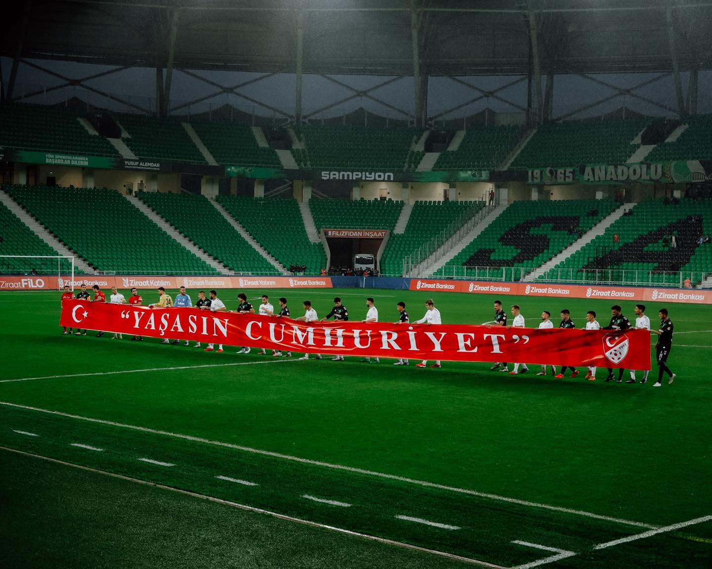 571209691 1228775355946537 2673634542737761344 N