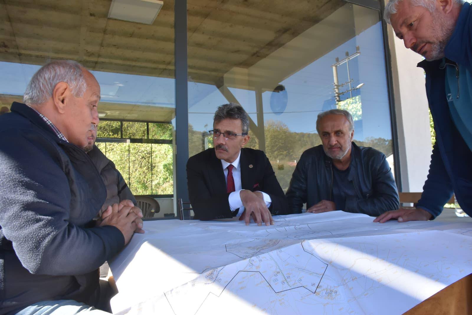 Başkan Şenol Di̇nç, Deği̇rmendere’de Doğalgaz Çalişmalarini İnceledi̇ (1)