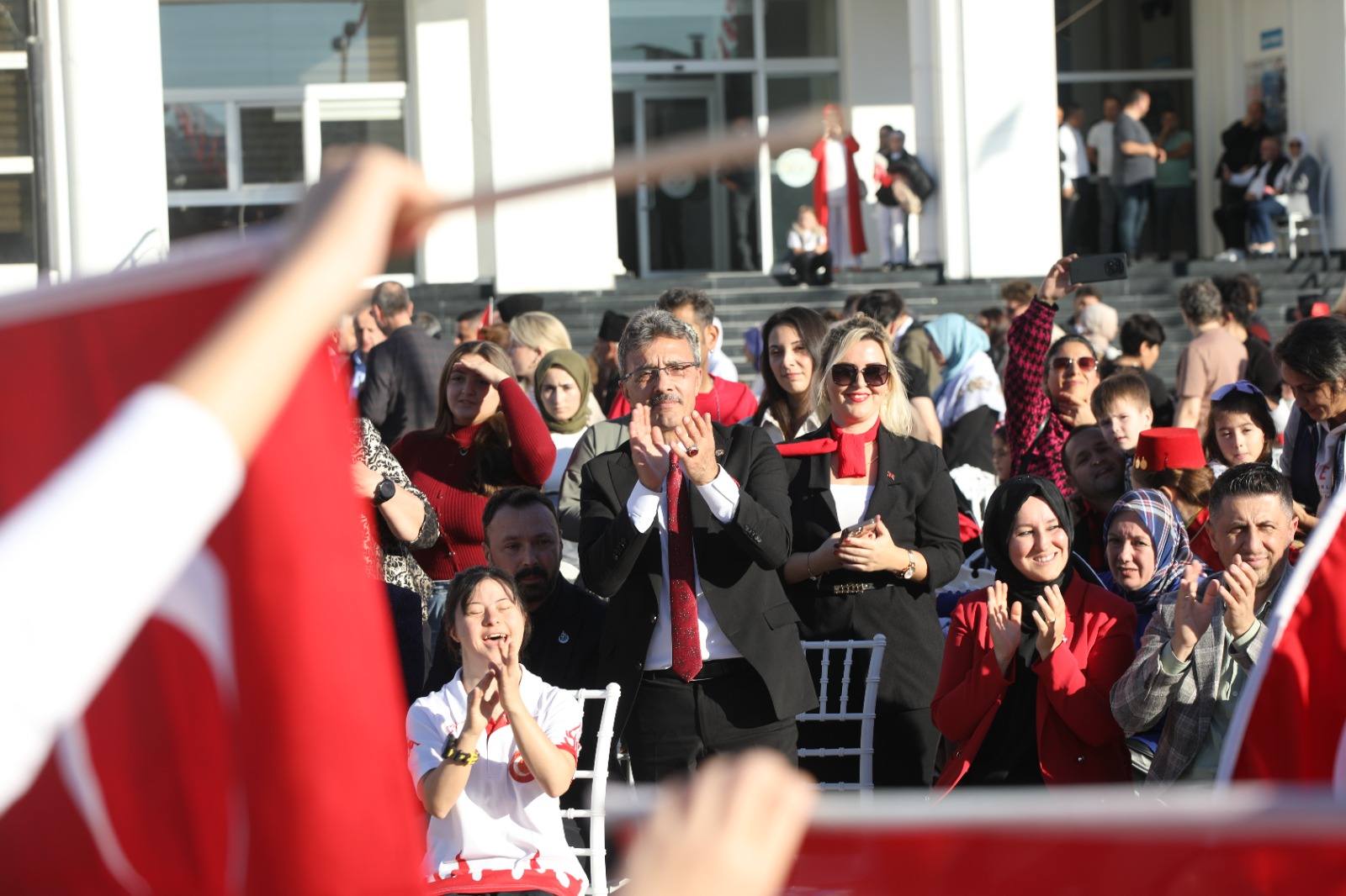 Erenler Beledi̇yesi̇’nde 29 Eki̇m Cumhuri̇yet Bayrami Coşkusu (3)