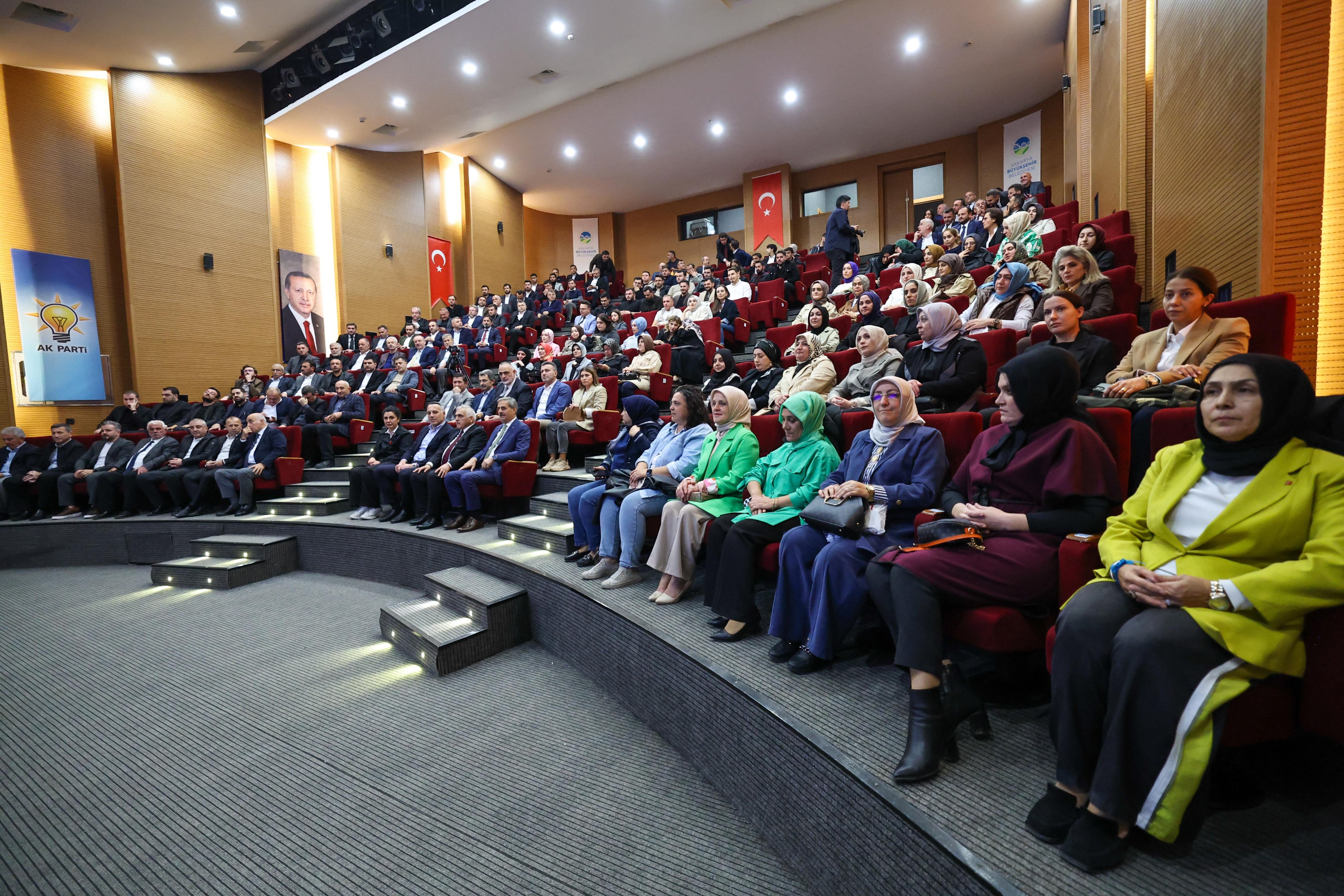 G4M9Tv Y W I A Acy2 S