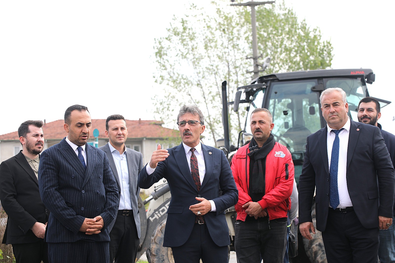 Thumbnail Erenler Yeşi̇ltepe’de 12 Sokak Baştan Sona Yeni̇lenecek (4)