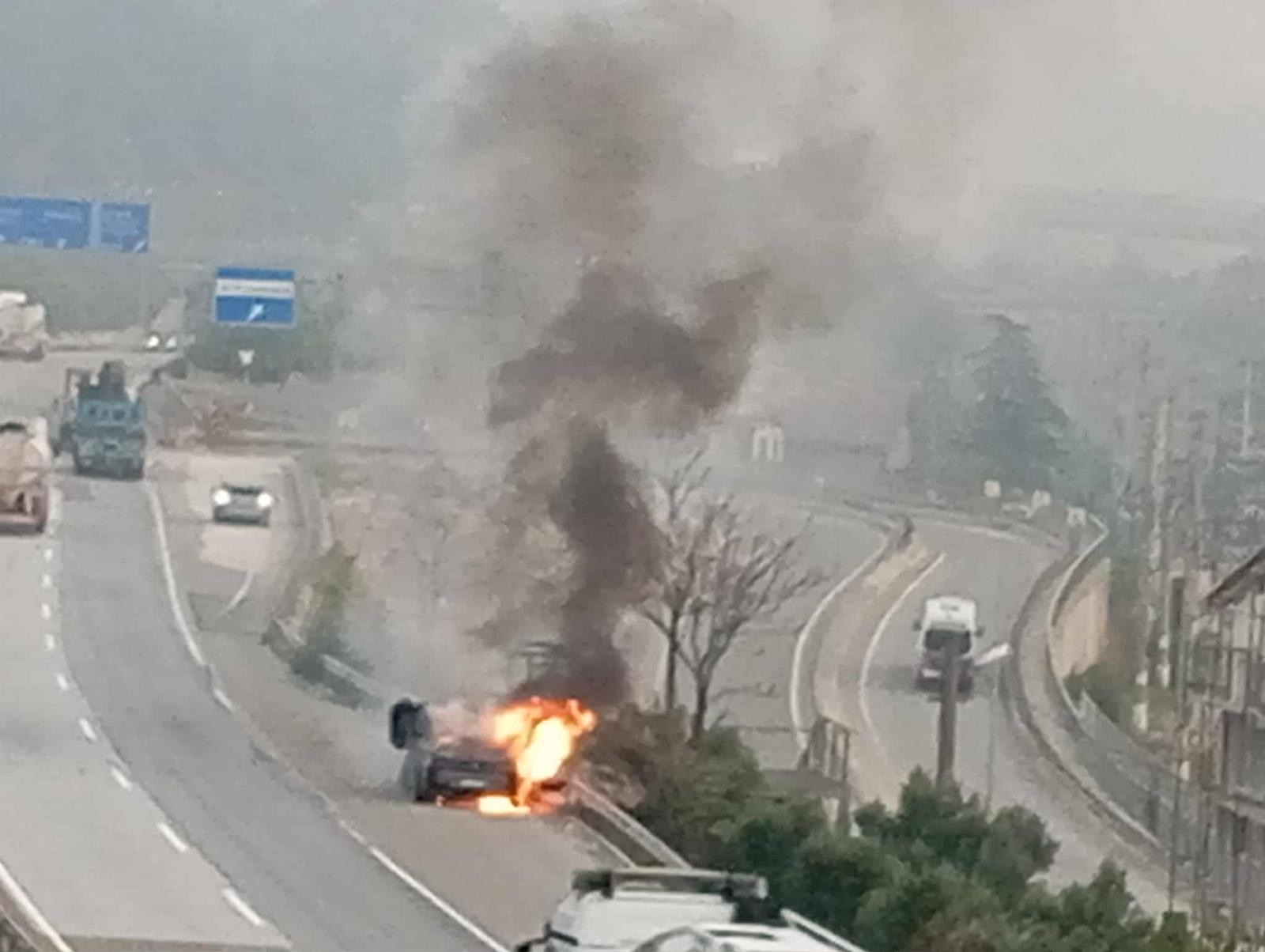 29977B2C D37B 42B6 80C9 4750630636Ec