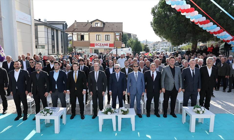 570626909 18083362169101434 4285072558355041818 N