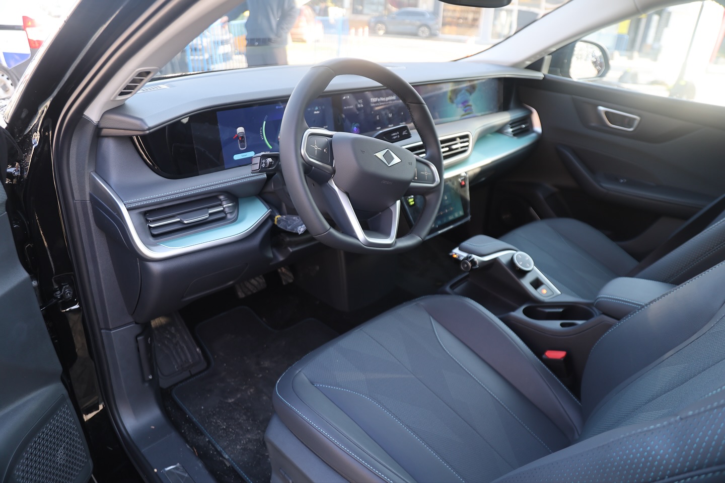 581568671 18421619038112341 6340171425405623523 N