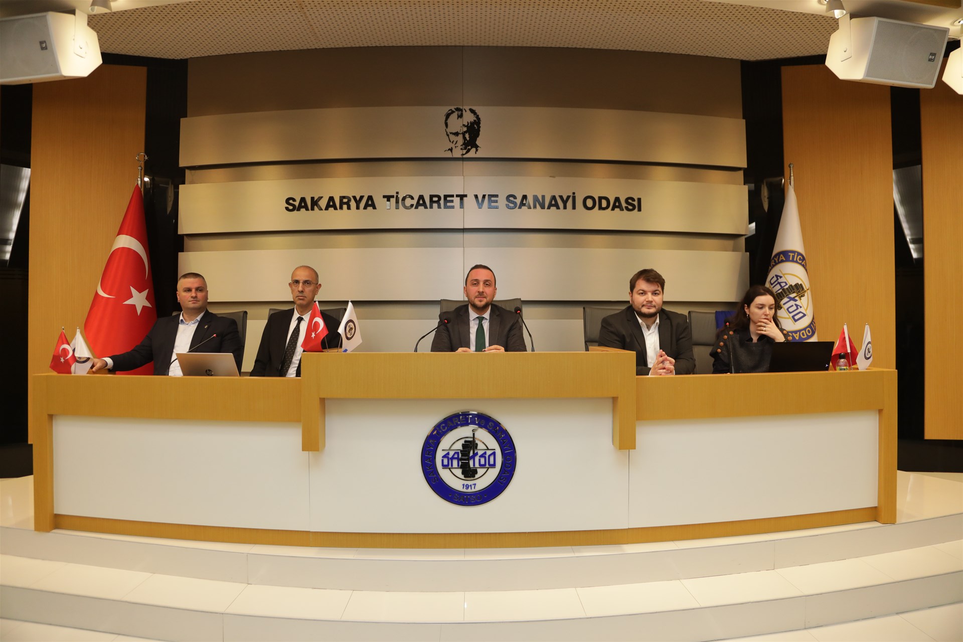 B59D8Fa299A745C48Ae863950881486993B7C88181Da444E87909582C4063Bc4