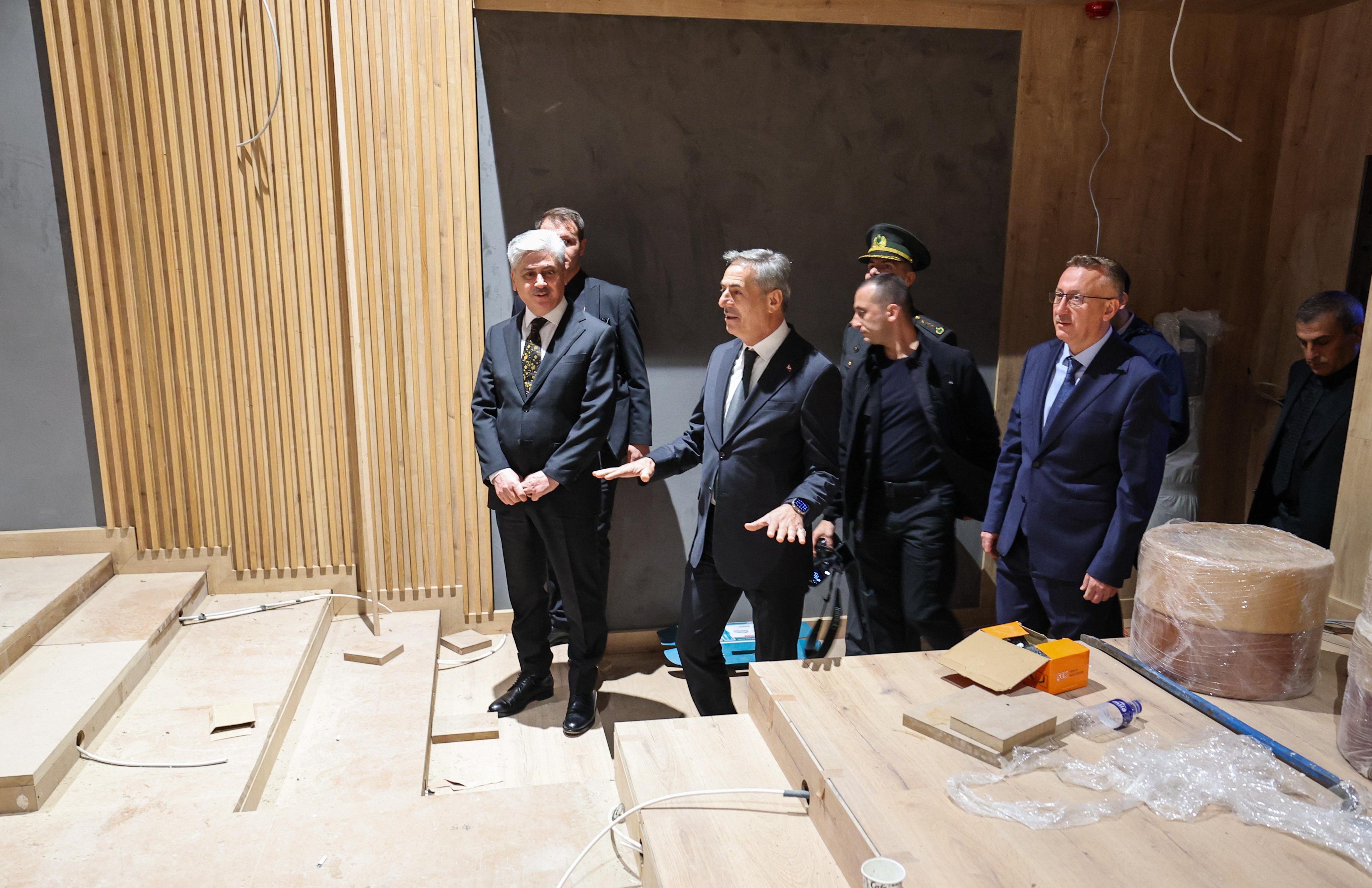 G5 Y Dl64 W A A Asf U M