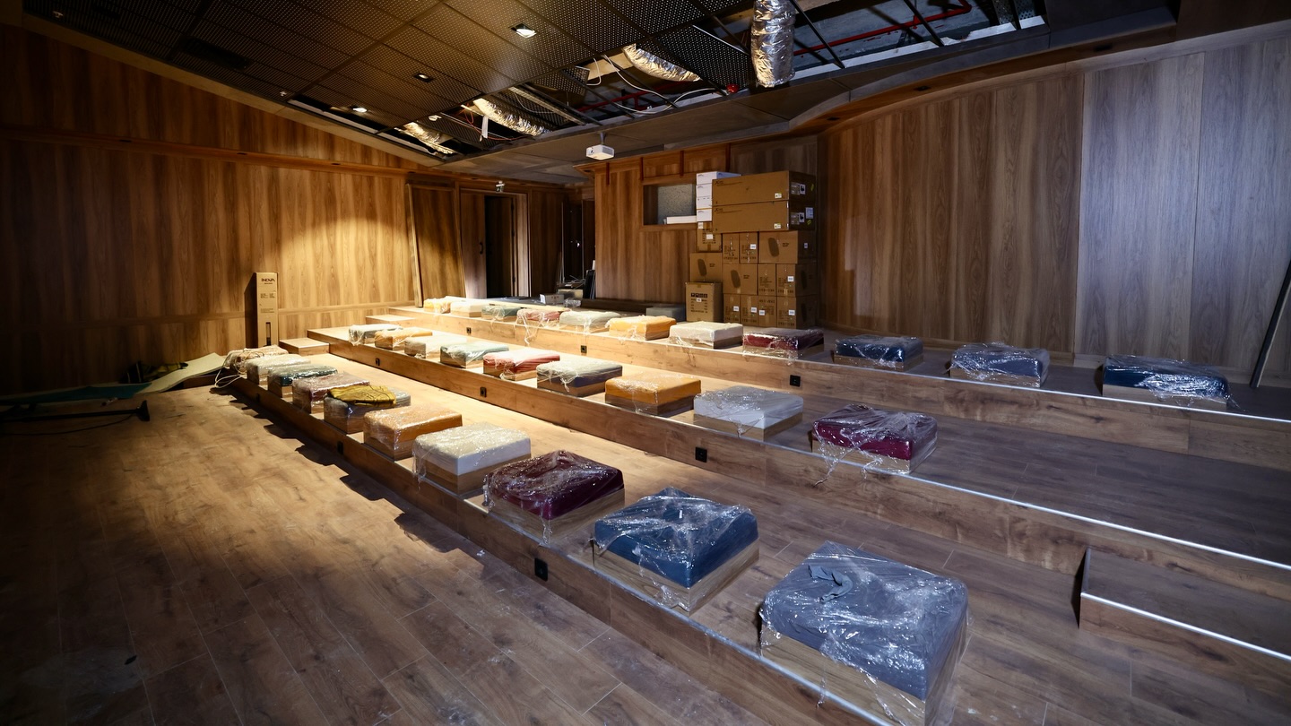 587287011 18306371656267836 2402567387857516055 N