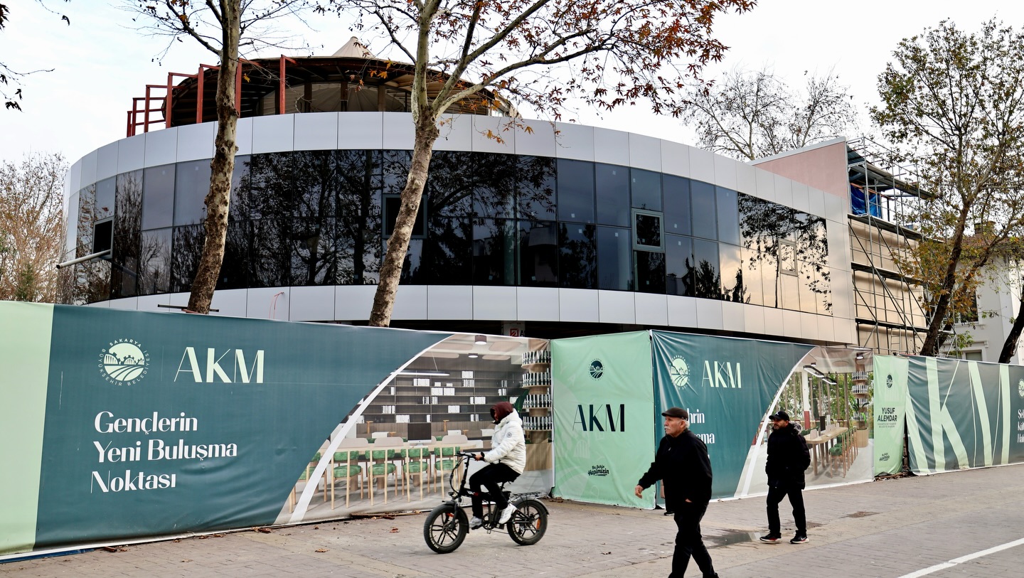 587293544 18306371686267836 7656885798763615446 N