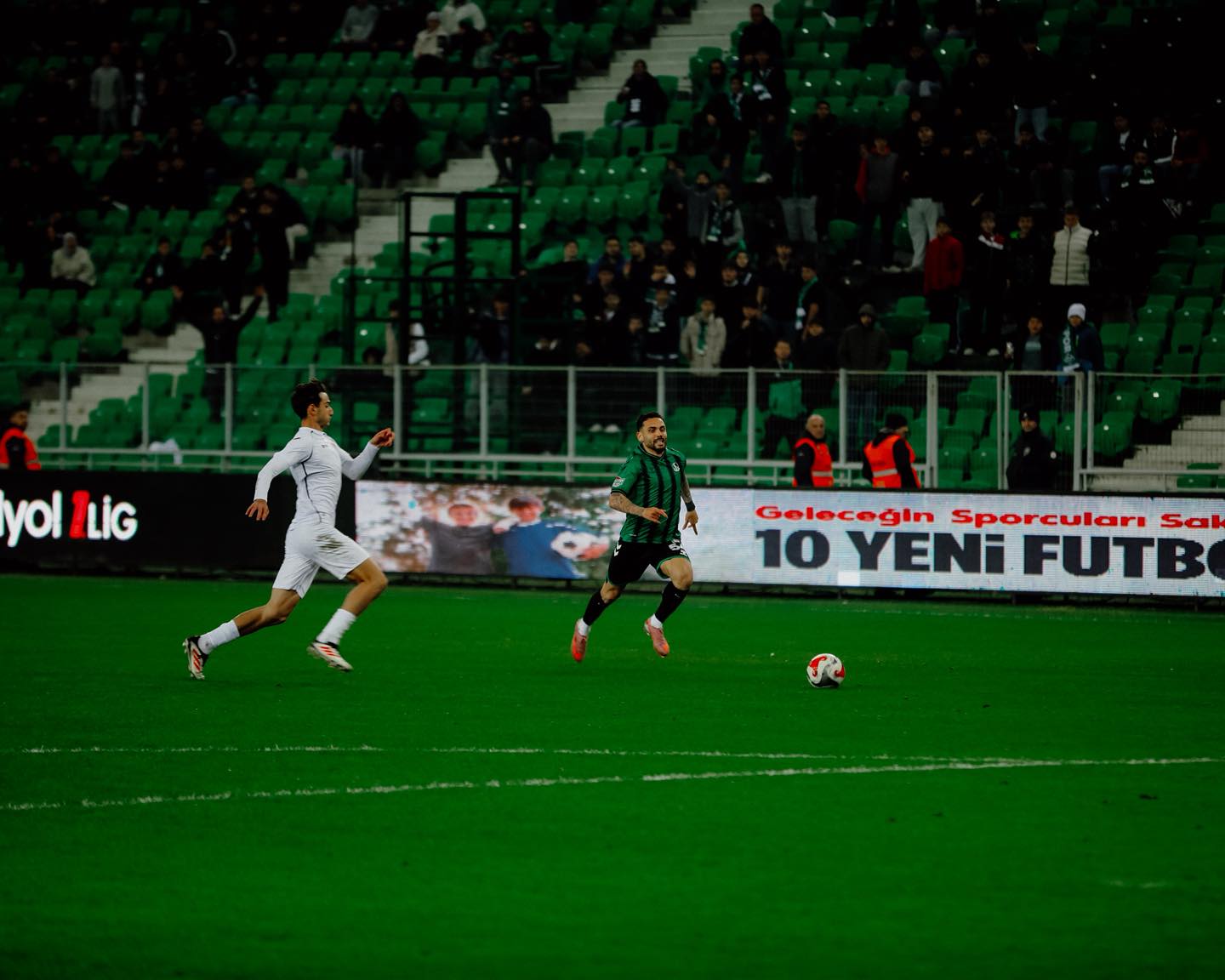 599945106 1267117408778998 2637008940212146333 N