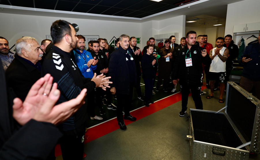 Ekran Görüntüsü 2025 12 15 232347