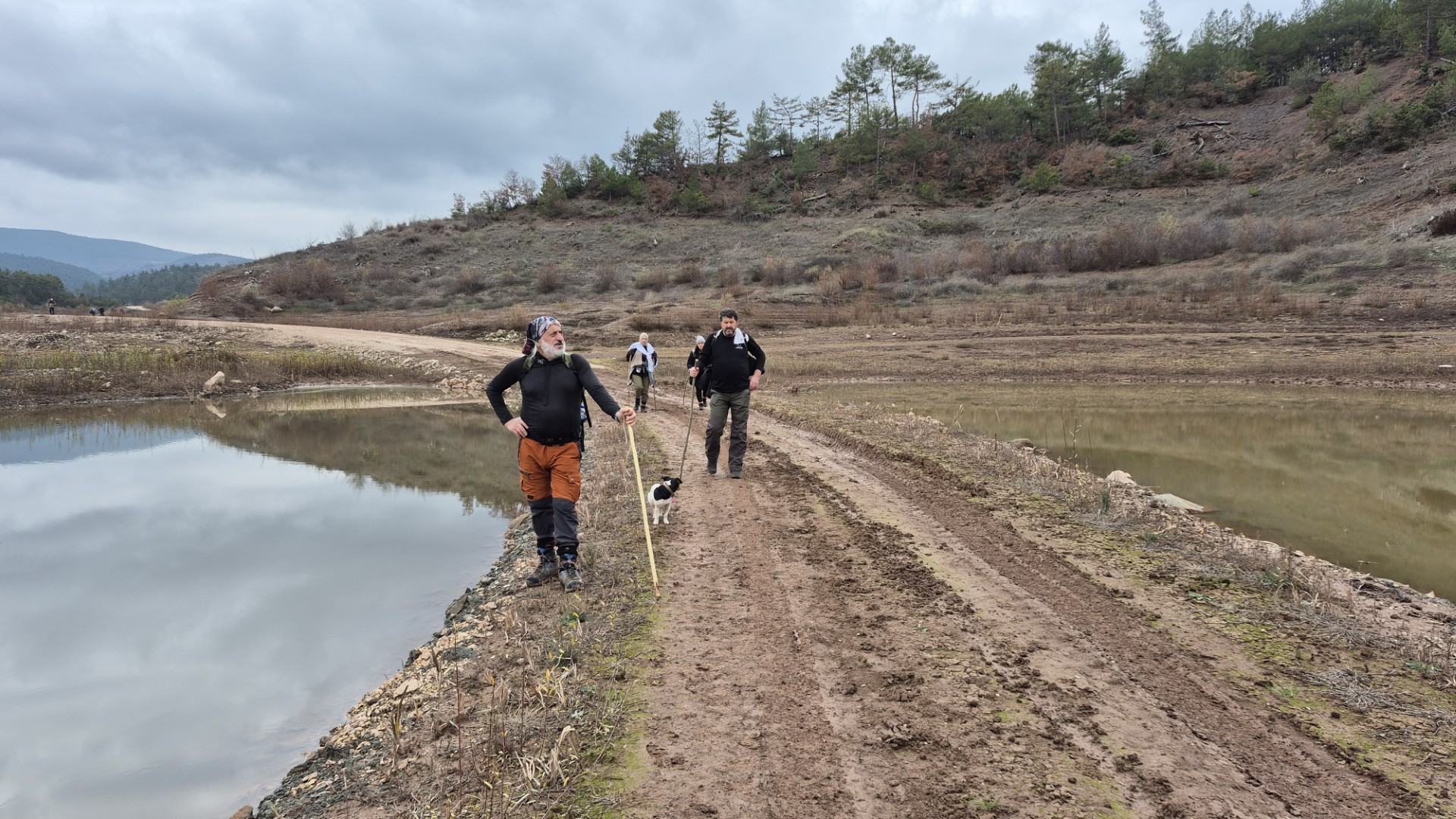 Thumbnail 1000138332