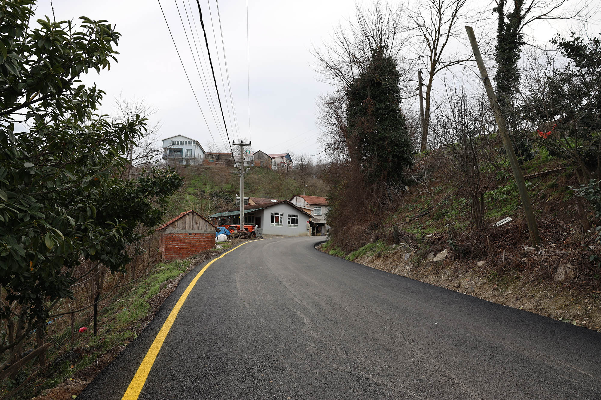 372B8C4F Faab 470A A352 9F80E4137308