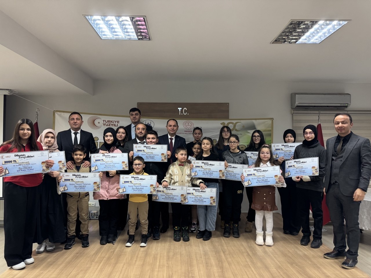 5B147B3F 97C9 4F65 9766 B0A44353Dfcd