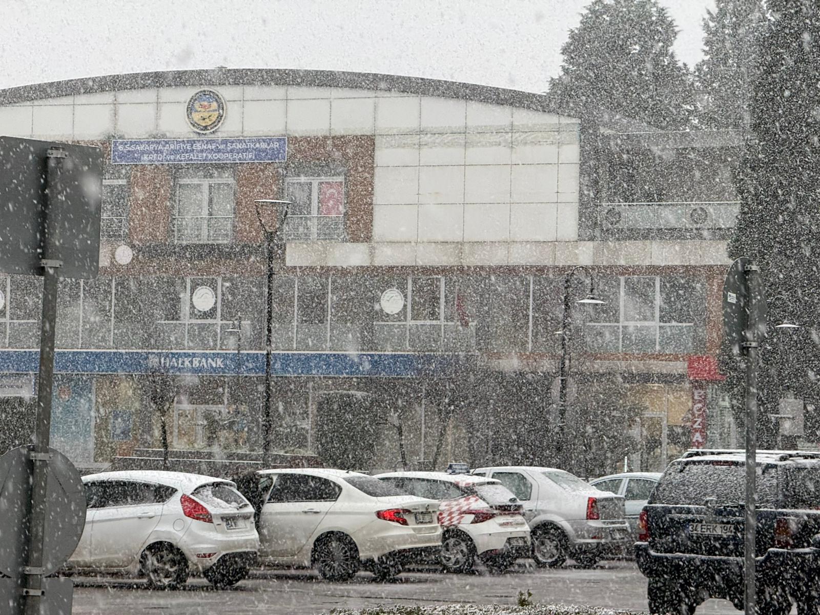 B8Bd5B77 1417 455E 9D49 0B62A5C1De60