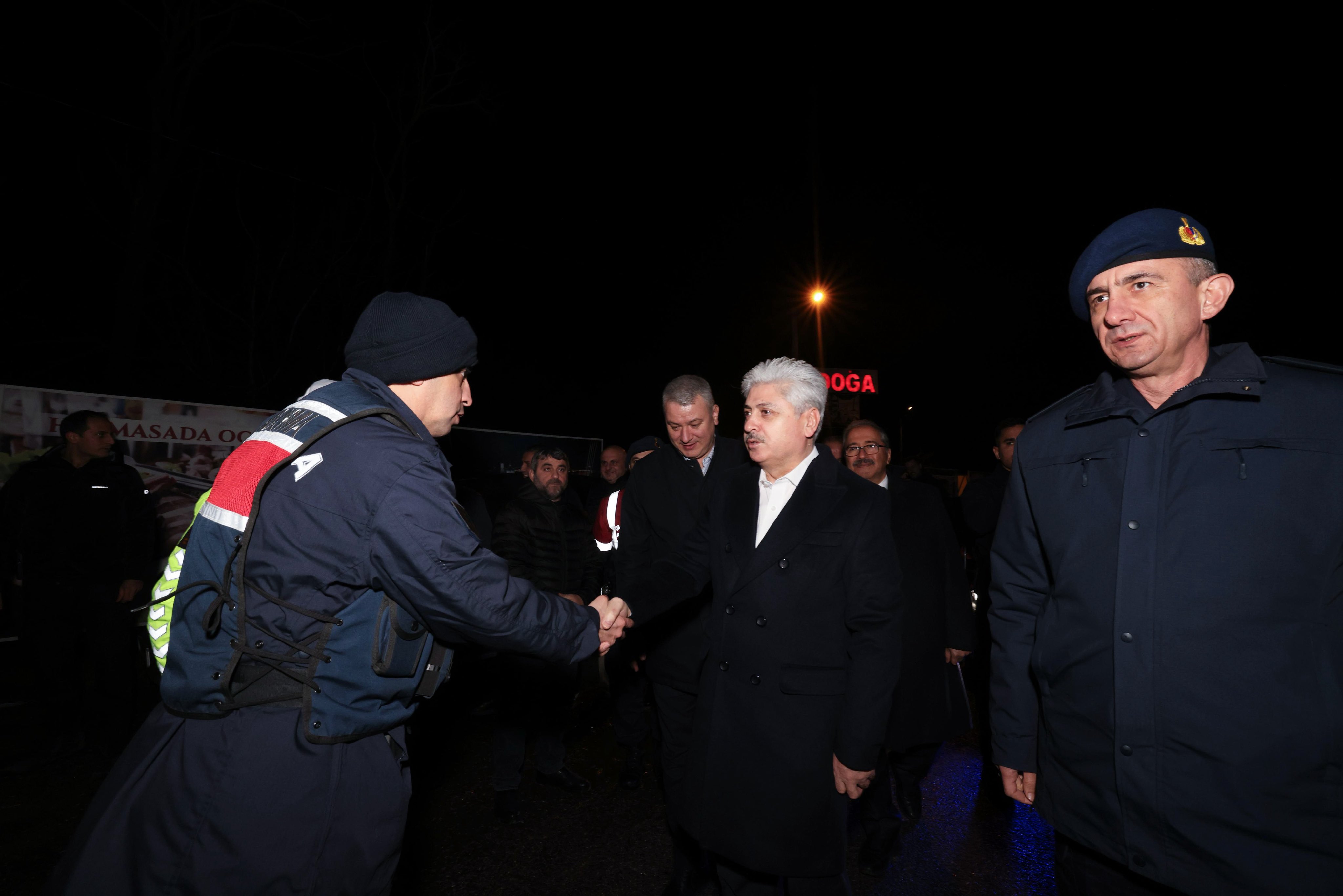 G9Hx Tn5 X I A Av R O D