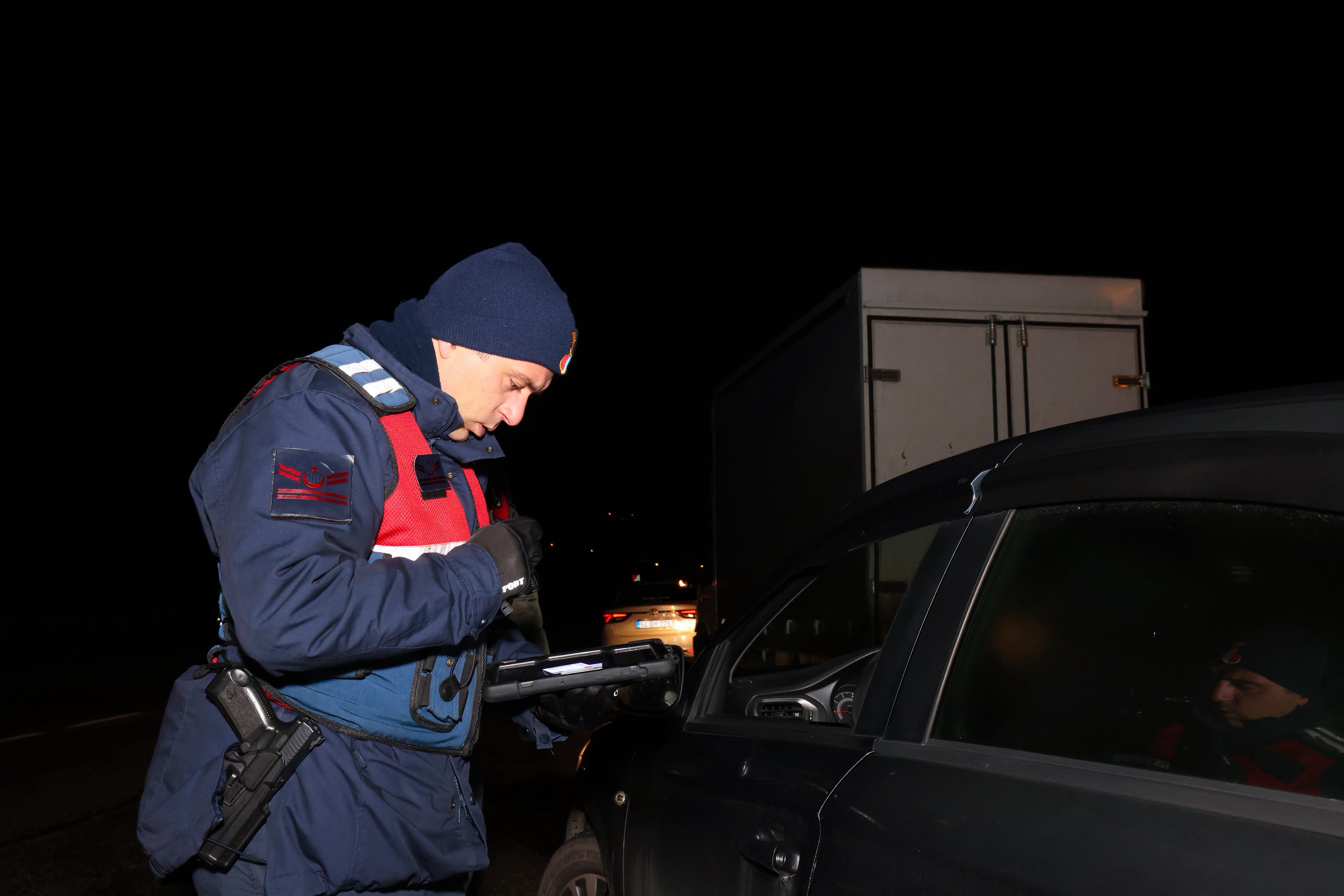 G9Hx Tn6 X M A A D8K O