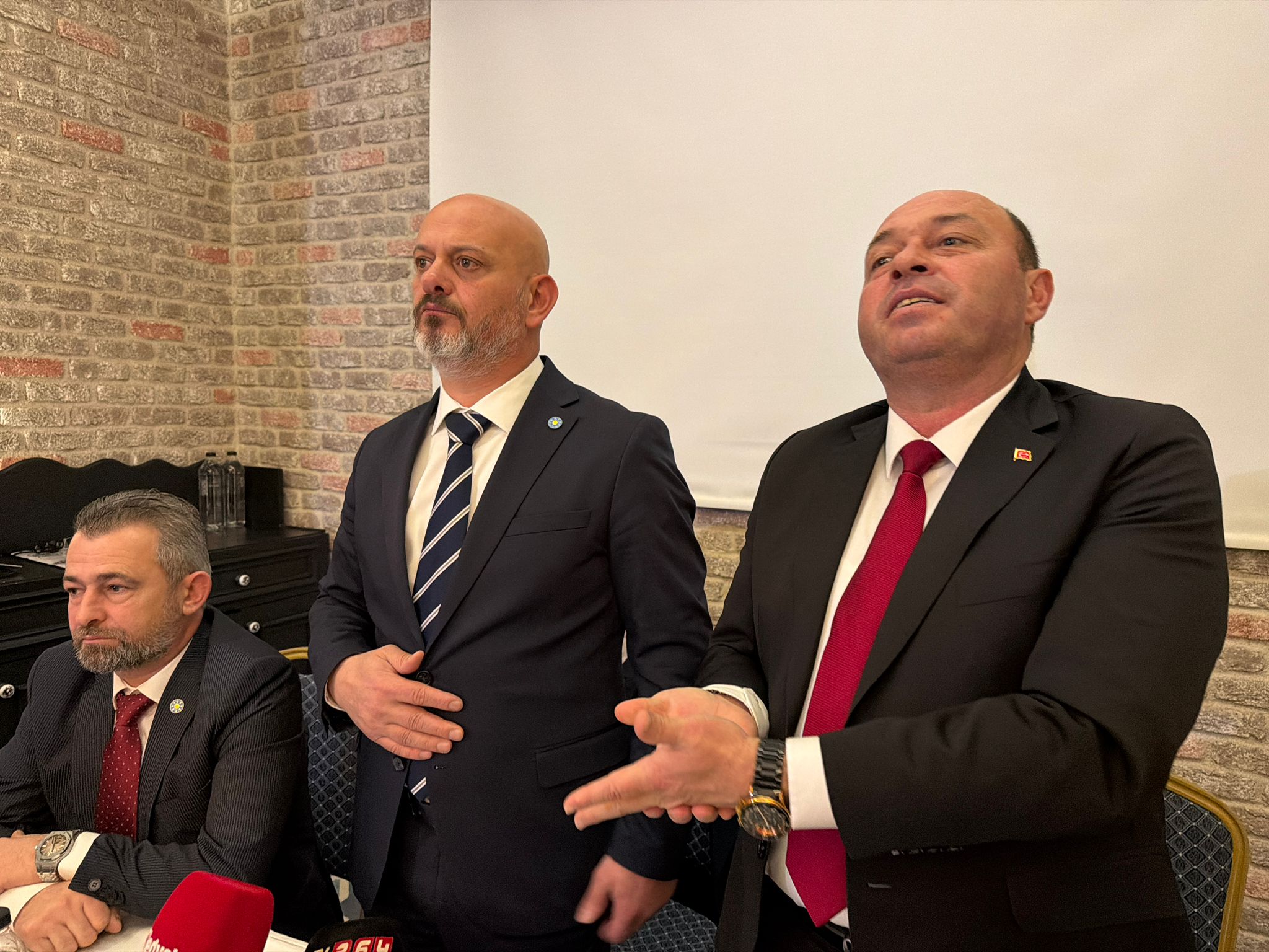 Whatsapp Image 2026 01 09 At 12.06.41