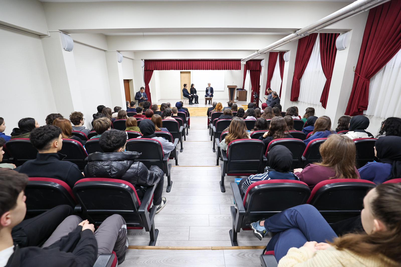 115Ef826 9C6A 4E34 96D4 Caf304353De1